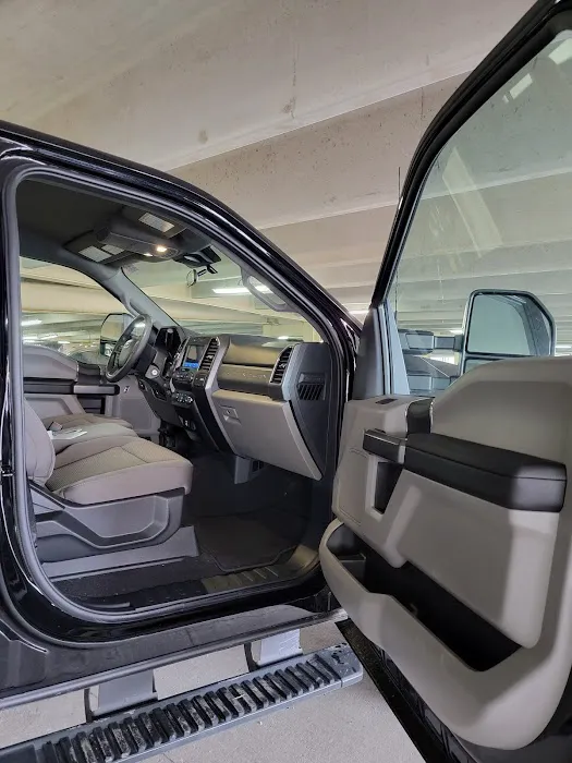 Enterprise Rent-A-Car Picture 10
