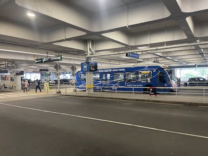 Boston Logan Car Rental Picture 3