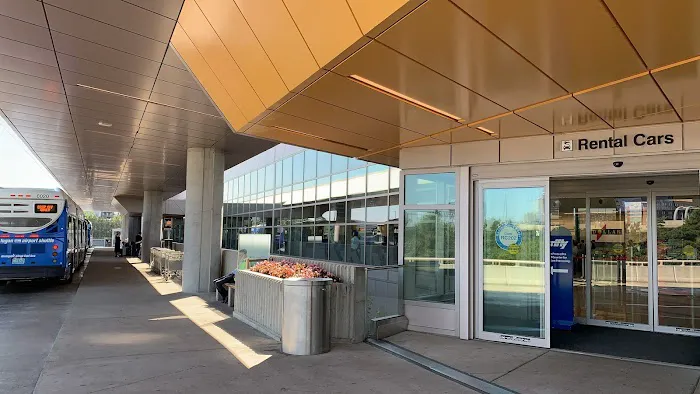Boston Logan Car Rental Picture 7