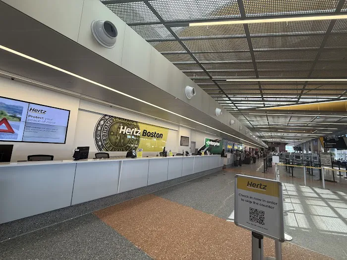 Hertz Car Rental - Boston - Boston Logan International Airport (BOS) Picture 3