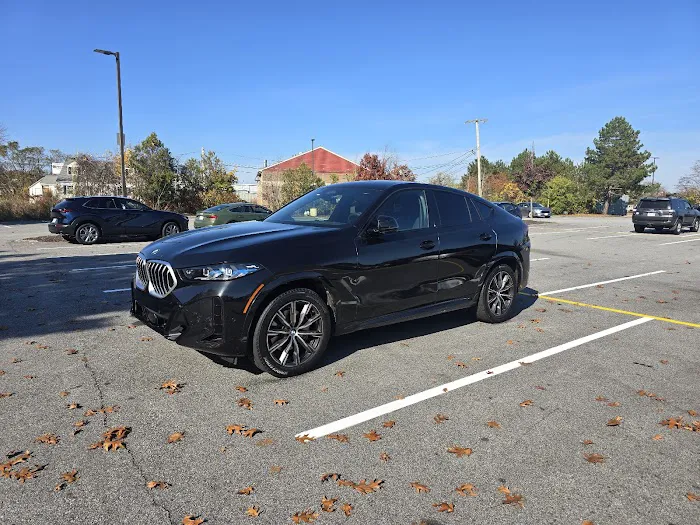 SIXT Rent a Car Boston Int Airport Picture 3