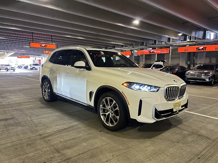 SIXT Rent a Car Boston Int Airport Picture 1