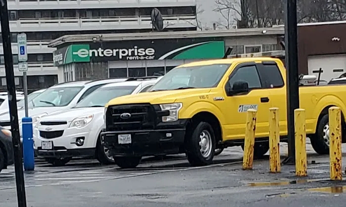 Enterprise Rent-A-Car Picture 2