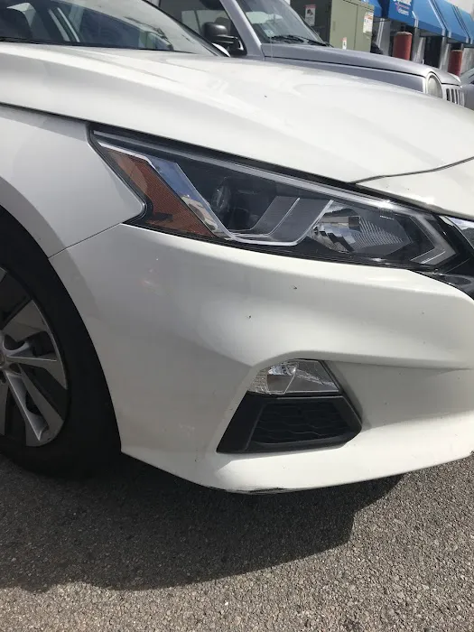 Hertz Car Rental - Dedham - Bridge Street Rt 109 Picture 6