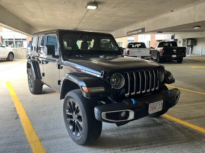 Avis Car Rental Picture 3