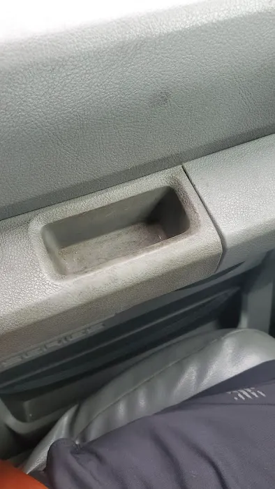 Avis Car Rental Picture 9