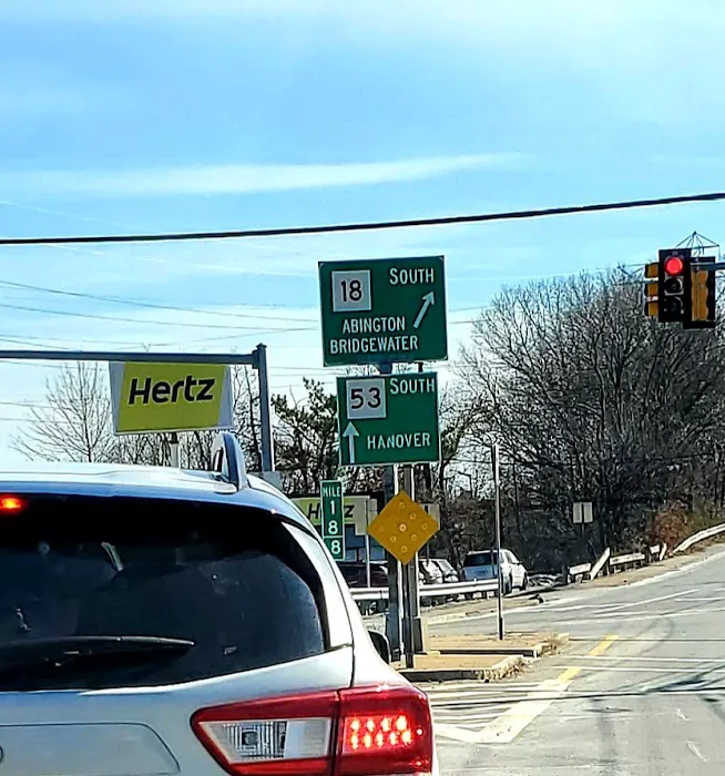 Hertz Car Rental - Weymouth - Washington Street Picture 5
