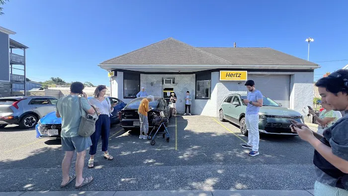 Hertz Car Rental - Somerville - Somerville Avenue Picture 5