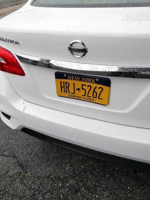Hertz Car Rental - Somerville - Somerville Avenue Picture 10