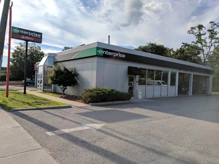 Enterprise Rent-A-Car Picture 2