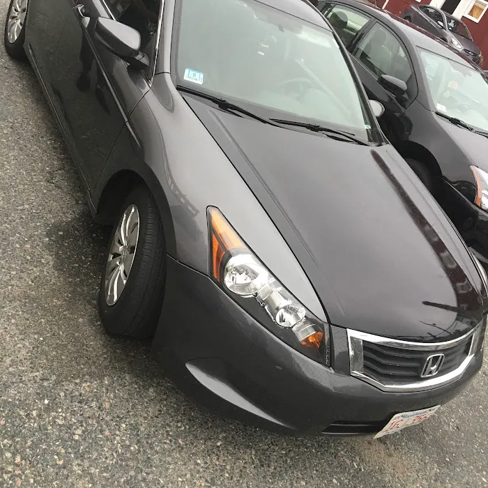 Sanon's Rent A Car Picture 6