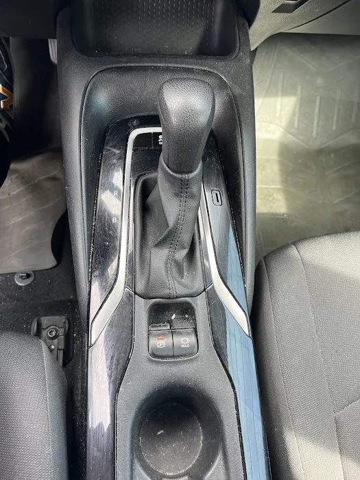 Avis Car Rental Picture 6