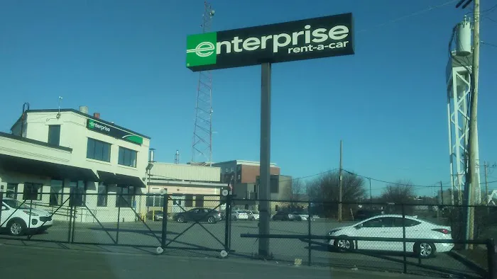Enterprise Rent-A-Car Picture 8