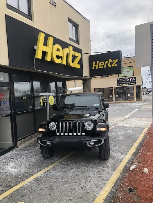 Hertz Car Rental - Revere - Lee Burbank Highway Picture 2