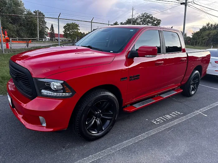 R&R Rent-A-Car Picture 1