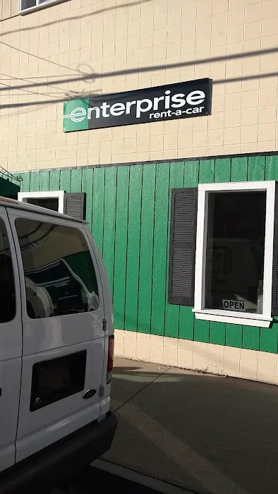 Enterprise Rent-A-Car Picture 8