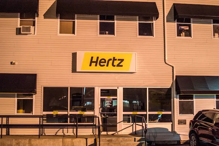 Hertz Car Rental - North Attleboro - East Washington Street Picture 2