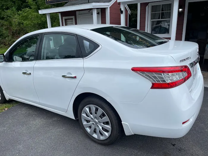 Velocity Rental Cars Picture 1