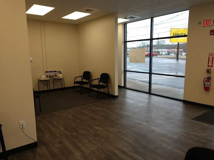 Hertz Car Rental - Raynham - South Street W Picture 7