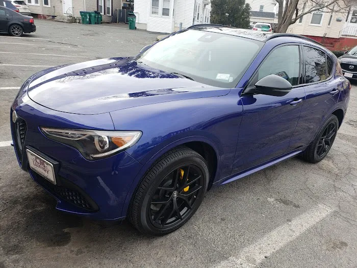 C&M Luxury Car Rentals Picture 4
