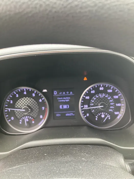 Avis Car Rental Picture 7