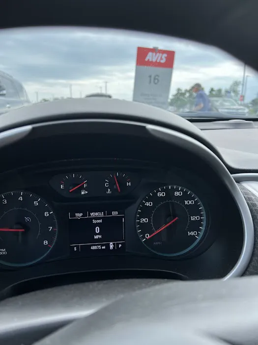 Avis Car Rental Picture 1