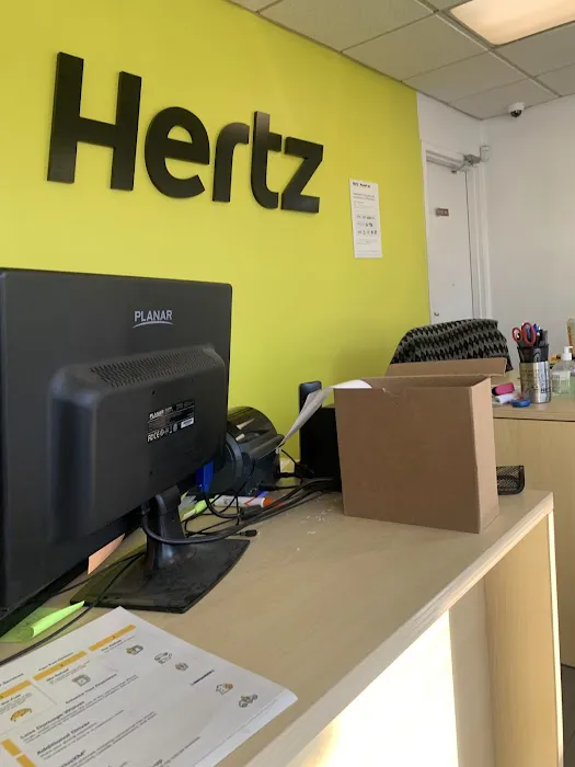 Hertz Car Rental - Worcester - Park Avenue Picture 1