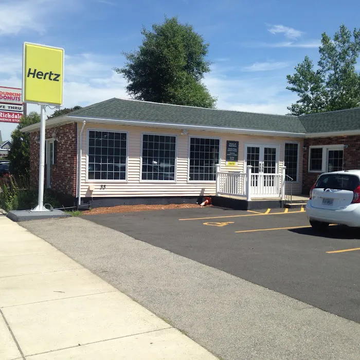 Hertz Car Rental - Salem - Bridge Street Picture 2