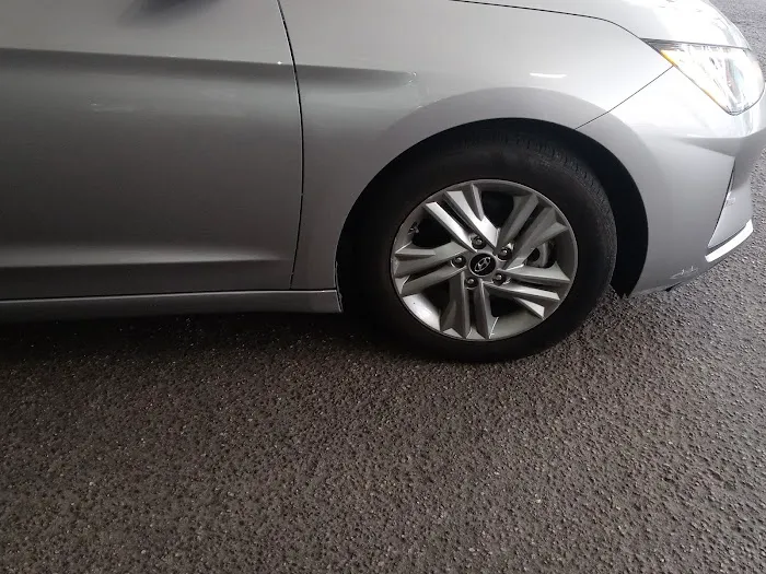 Avis Car Rental Picture 7