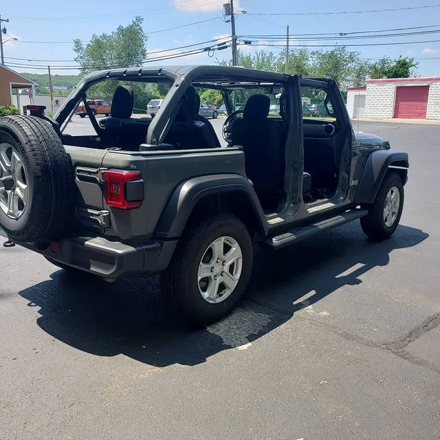 Christy's Car & Truck Rental Picture 4