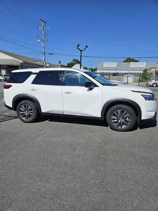 Christy's Car & Truck Rental Picture 5