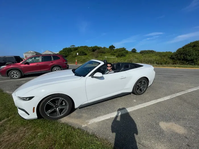 Hertz Car Rental - Vineyard Haven - Water Street Picture 3