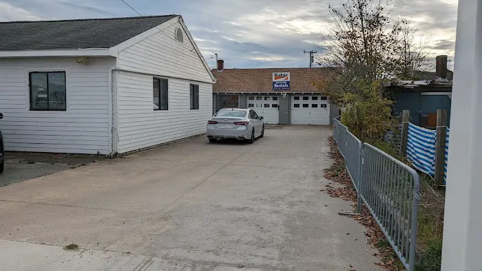 Budget Car Rental Picture 3
