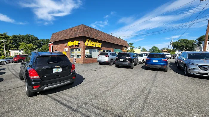 Hertz Car Rental - North Chelmsford - Middlesex Street Picture 1