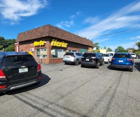 Hertz Car Rental - North Chelmsford - Middlesex Street