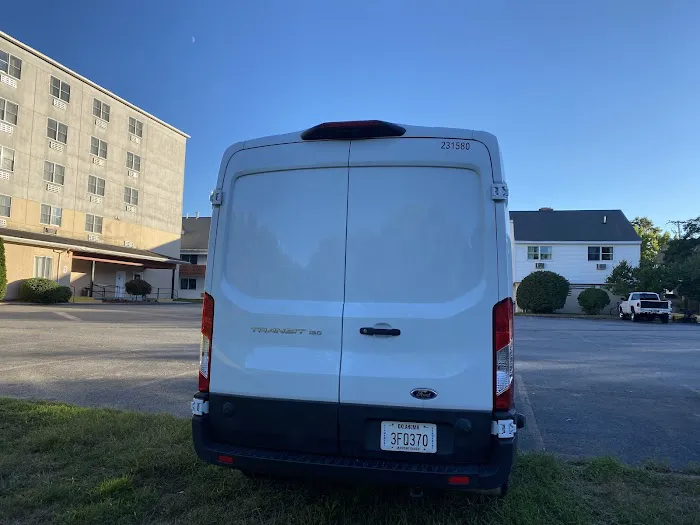 Budget Car Rental Picture 2