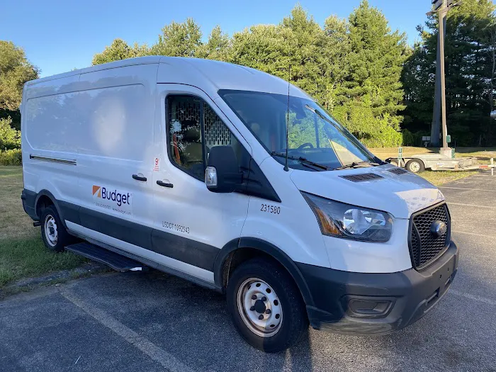 Budget Car Rental Picture 3