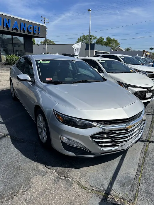 Vachon Car Rentals Picture 6