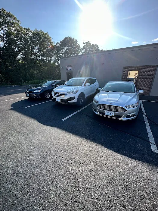 Pronto Auto Rental & sales Picture 4