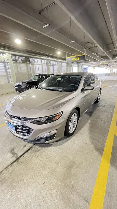 Hertz Car Rental - Warwick - Rhode Island Tf Green International Airport (PVD) Picture 6