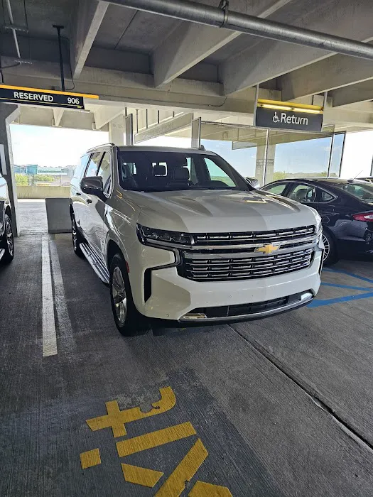 Hertz Car Rental - Warwick - Rhode Island Tf Green International Airport (PVD) Picture 9