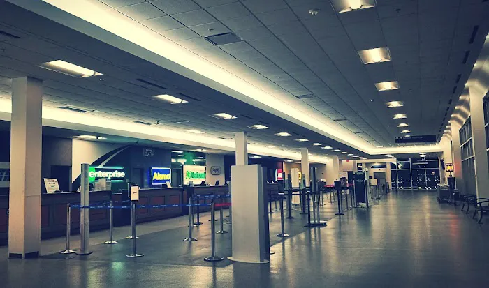 Hertz Car Rental - Warwick - Rhode Island Tf Green International Airport (PVD) Picture 7