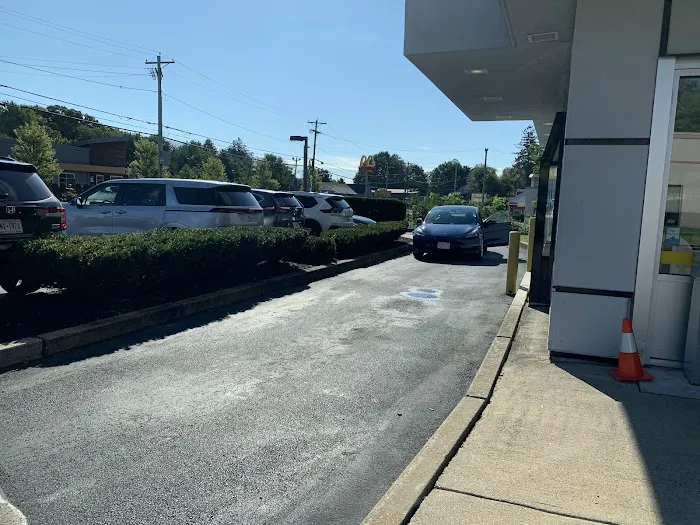 Hertz Car Rental - Haverhill - Main Street Picture 7