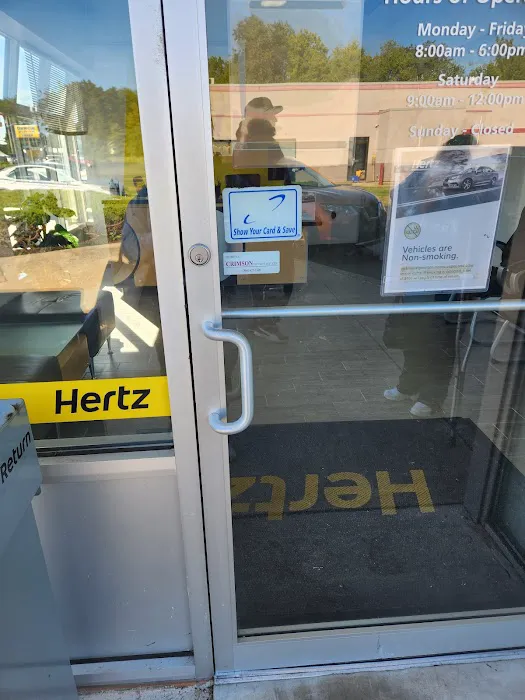 Hertz Car Rental - Haverhill - Main Street Picture 4
