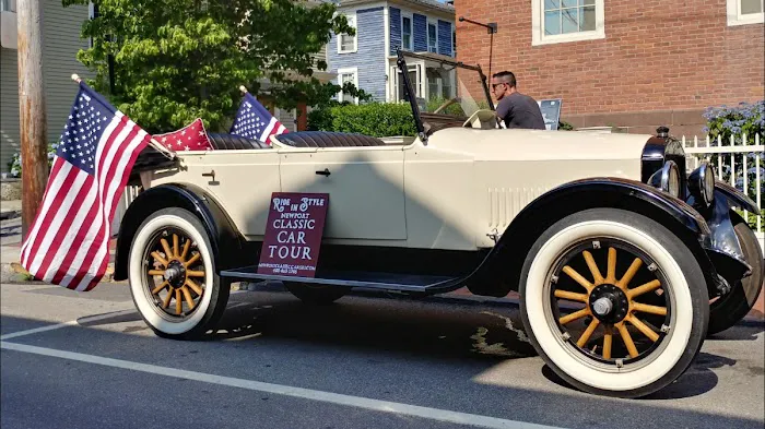 Newport Classic Car Company - Tours, Rentals & Weddings Picture 3