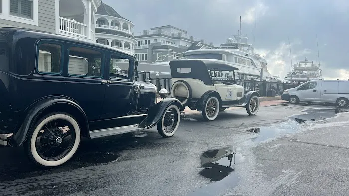 Newport Classic Car Company - Tours, Rentals & Weddings Picture 4