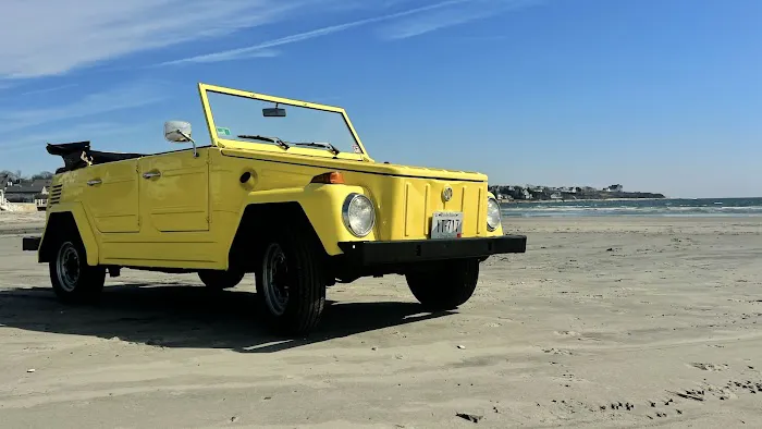 Newport Classic Car Company - Tours, Rentals & Weddings Picture 7