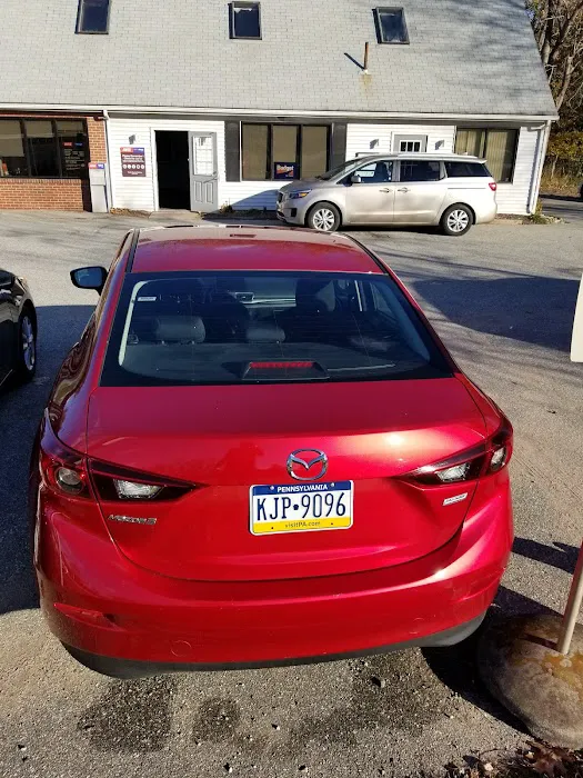 Avis Car Rental Picture 1