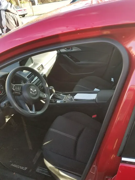 Avis Car Rental Picture 4