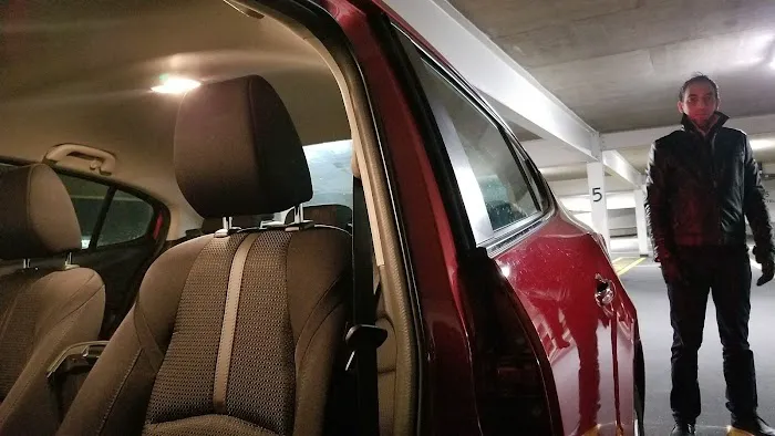 Avis Car Rental Picture 8